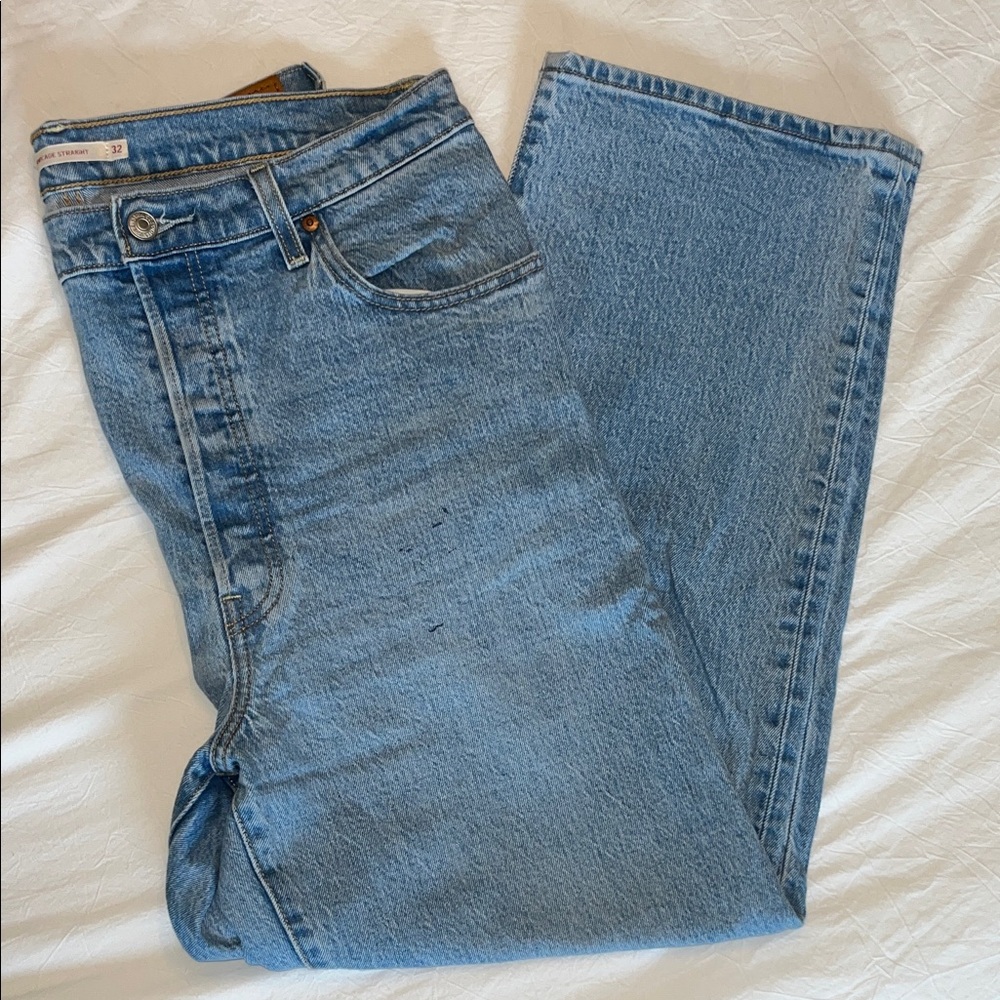Levi’s Ribcage Straight Blue Denim Jeans